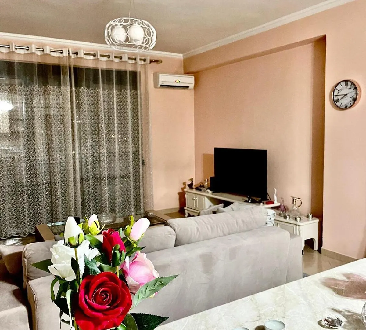 Dukas Apartment Görice